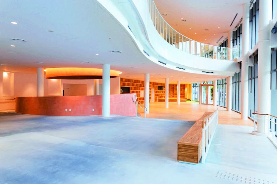 宝塚市立文化芸術センター内観