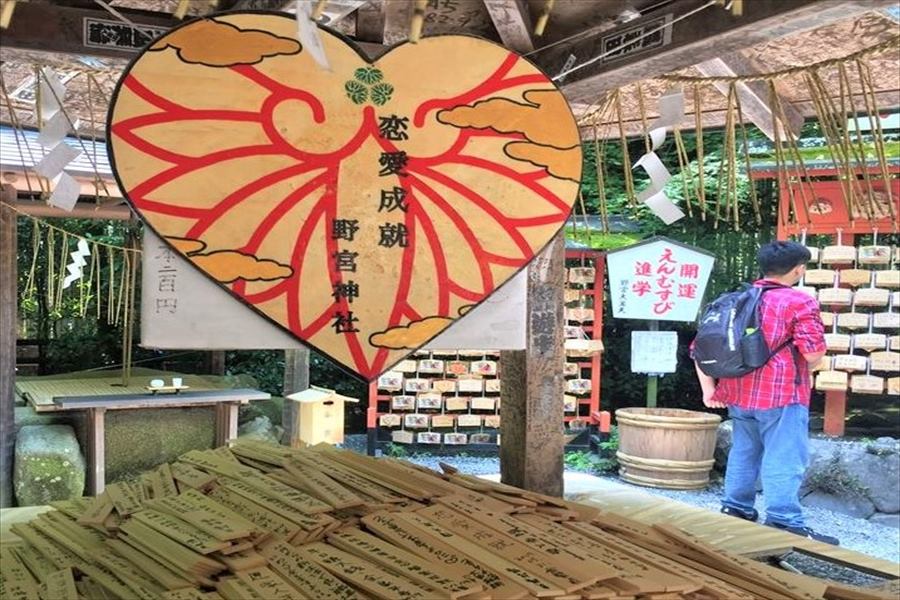 恋愛成就で知られるの野宮神社