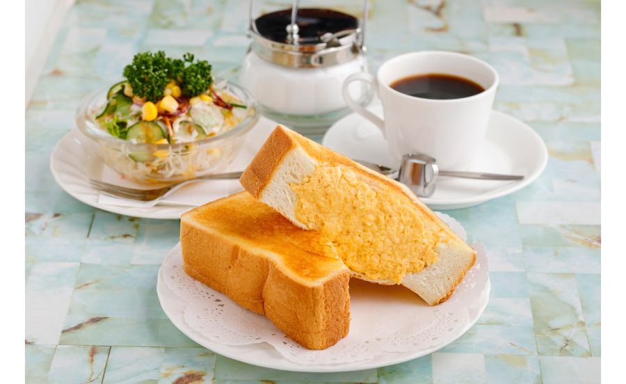 喫茶店のモーニング