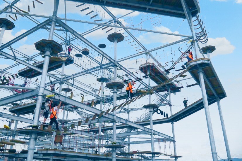 西日本最大級のアスレチック「ハートスロブ」