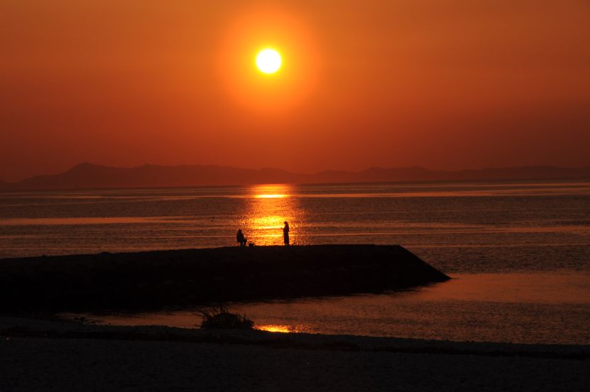 夕陽百選に認定される美しい景色