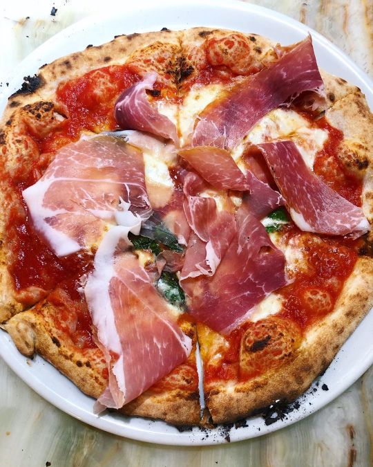 生ハムがのったマルゲリータ