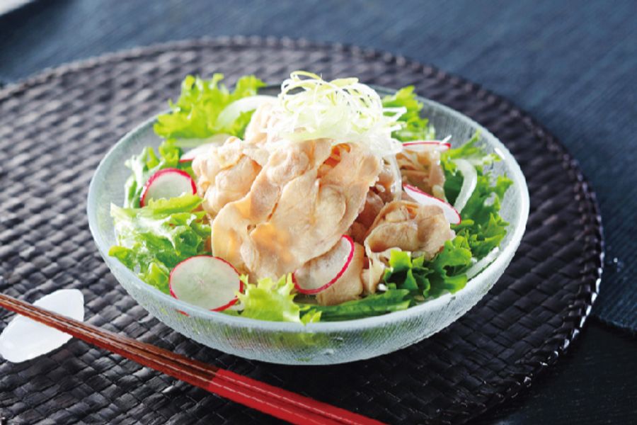 器に盛られた冷しゃぶ