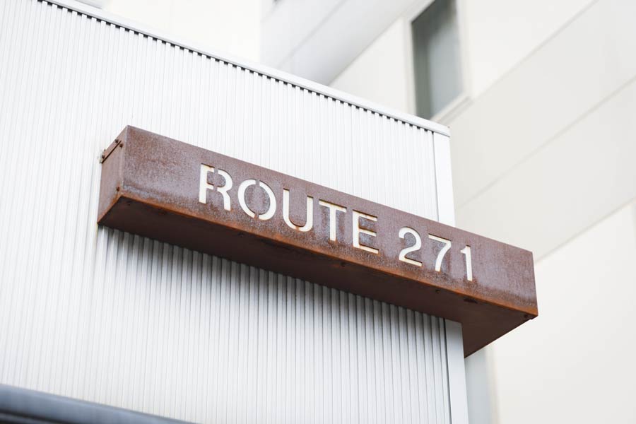 ルート271の看板
