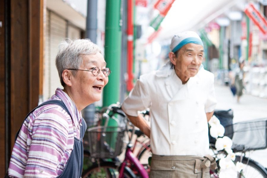 鶴本隆幸さん カズ 子さんご夫妻