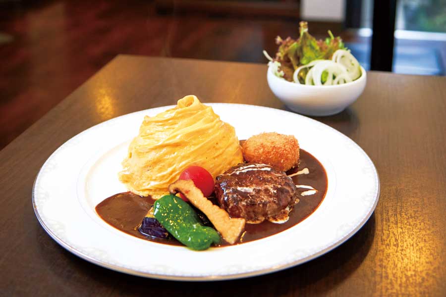 オムライスとハンバーグ