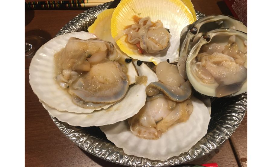 先ほどまでの貝と大きさが違う！