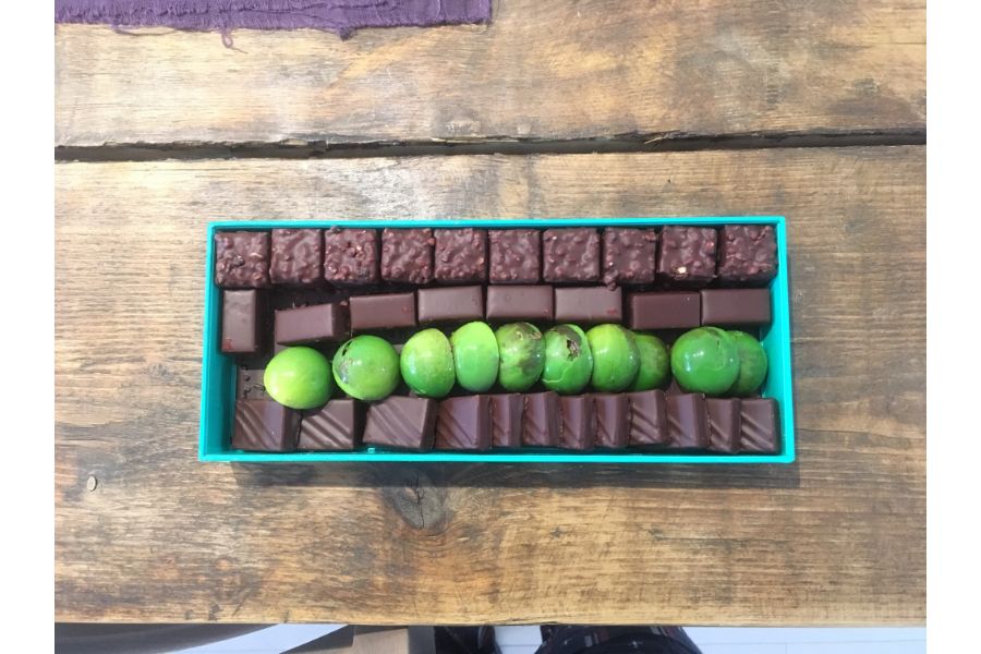 4種のチョコレートが詰まったアソート