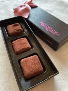 箱に入ったトリュフ