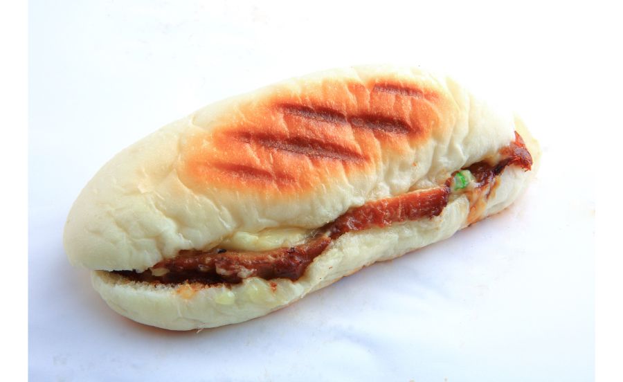 BOULANGERIE TSUMUGIのパニーニ照り焼きチキン