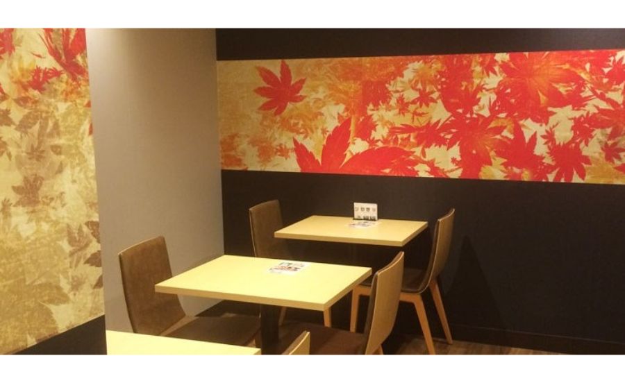 CHA-salon SAKURA MOMIJIのテーブル席