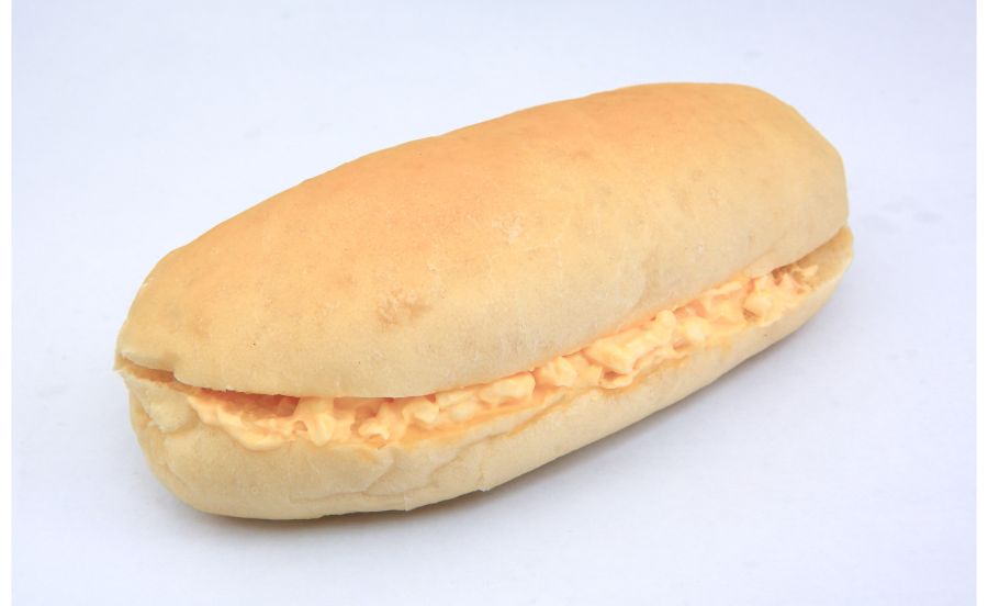 青谷ベーカリーのタマゴロール