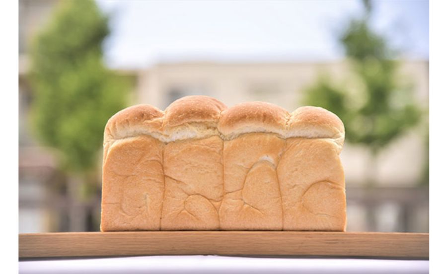 明日の食パンのMU otona