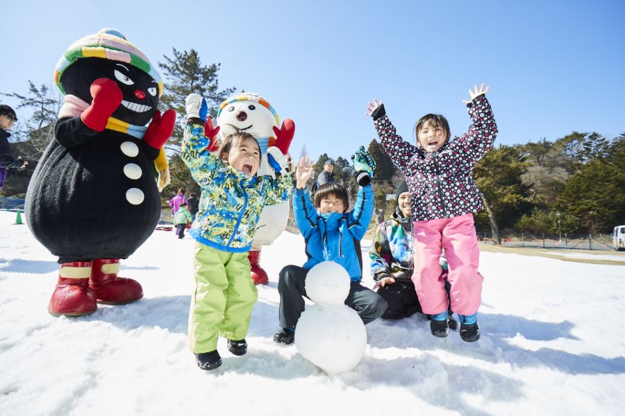 子連れで行く六甲山スノーパーク徹底ガイド。準備万端で雪遊び【アクセス・服装・持ち物】