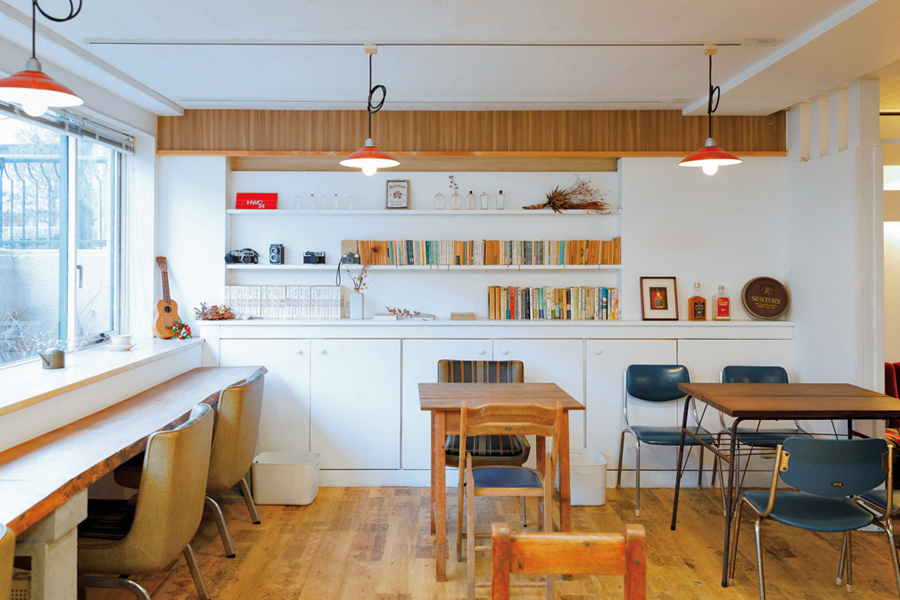 吹上の森  六甲店の内観