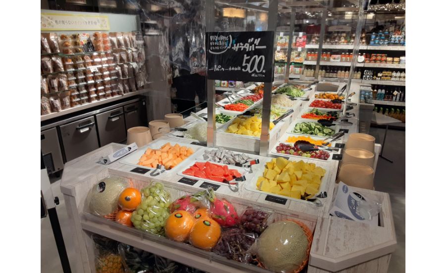 キッチン＆マーケットのサラダバー