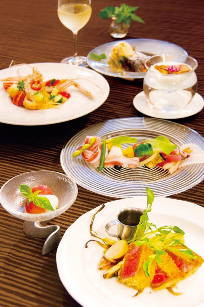 チンクエピゥーのコース料理