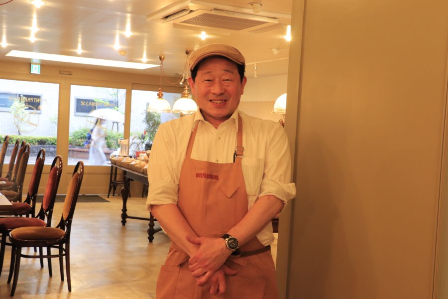 笑顔の古角社長