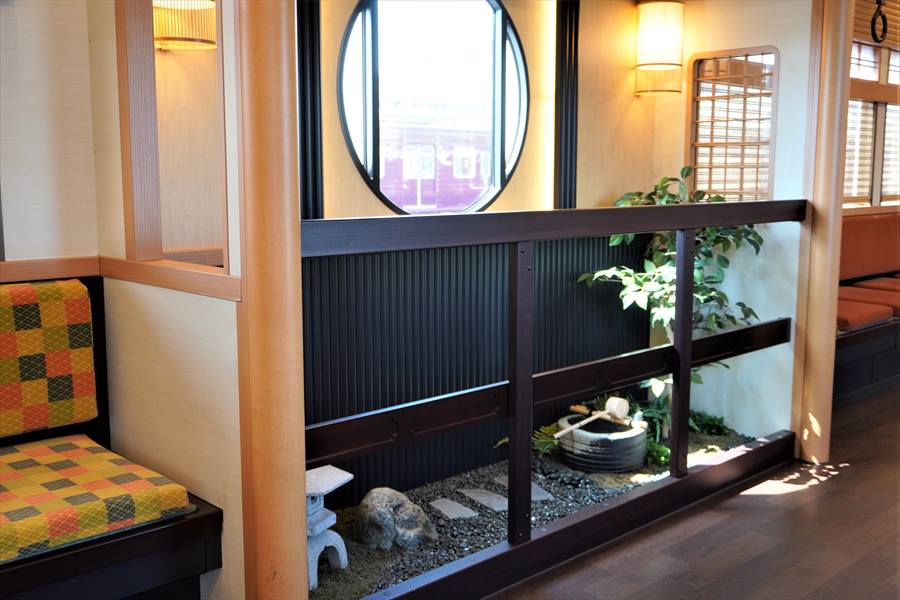 京とれいん雅洛5号車の箱庭