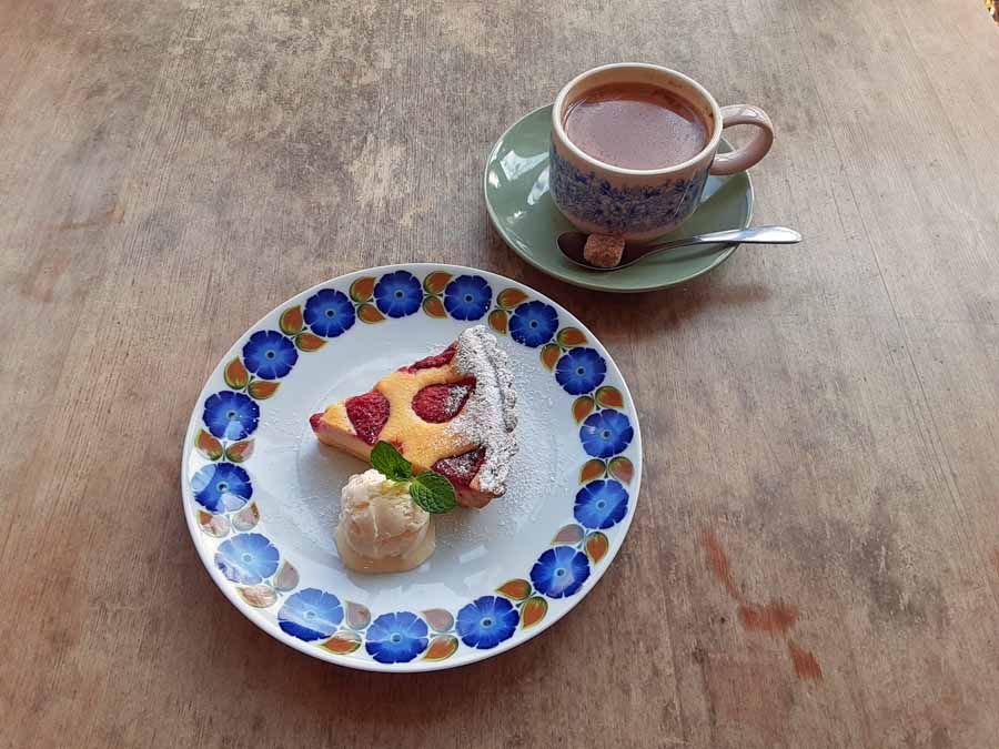 荷むカフェのスイーツメニュー