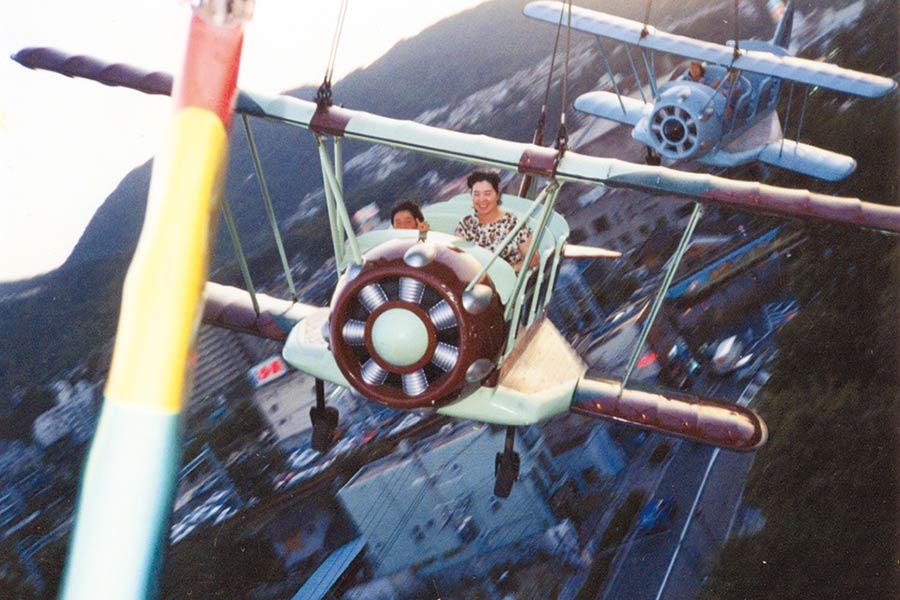 宝塚ファミリーランドの写真展も。街の魅力をひも解く展示を、宝塚市で開催中