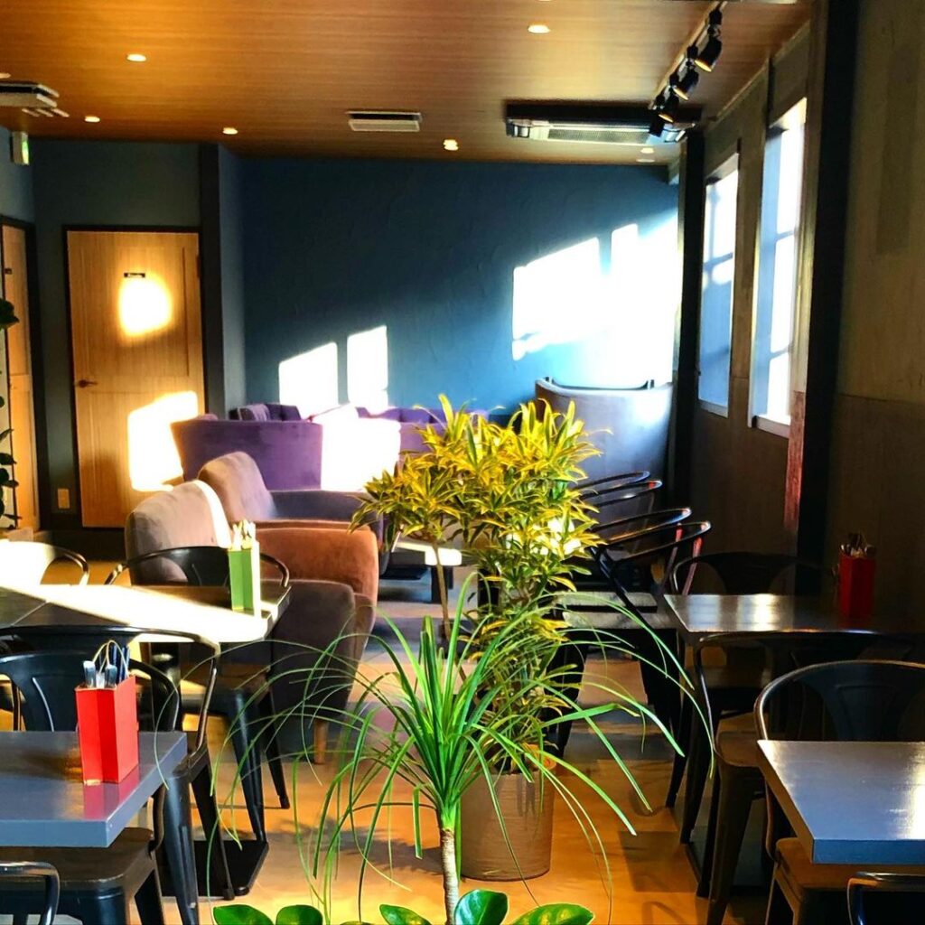 高槻コーラルキッチンの内観