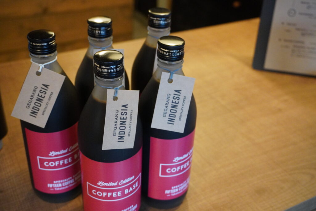 FIFTEENCOFFEEROASTERSのアイスコーヒー