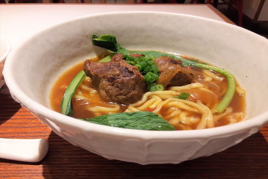 秘伝のスープが絶品の牛肉麵