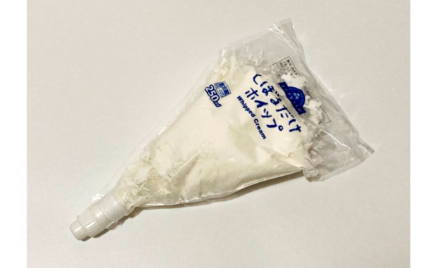 しぼるだけホイップ