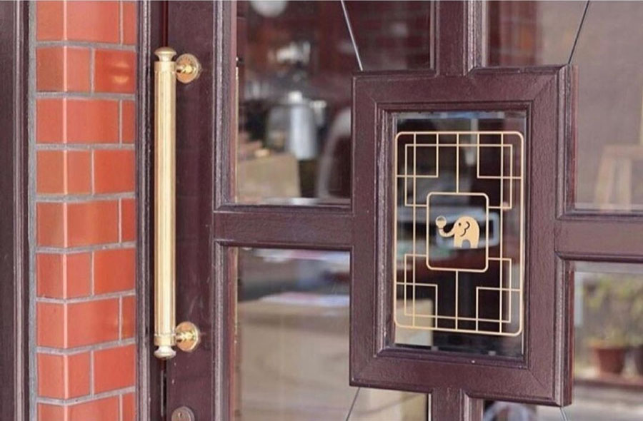 喫茶ゾウの外観