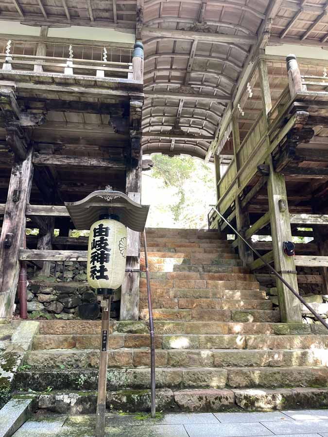 鞍馬参道の由岐神社