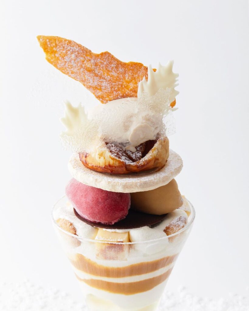 ショコラティエ　パレドオール大阪のホワイトパフェ