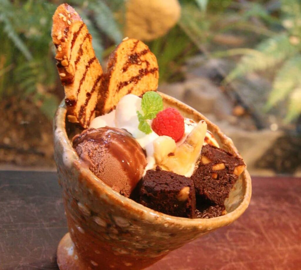 うつわCaféと手作り雑貨の店 ゆう　大阪梅田店のチョコレートパフェ