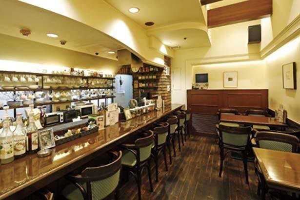 珈琲店スパニョラの内観