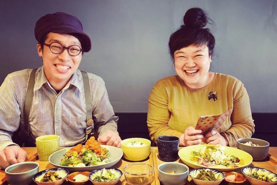 【2013年3月15日号 掲載】シチニア食堂 板野茂樹さん・千夏さん