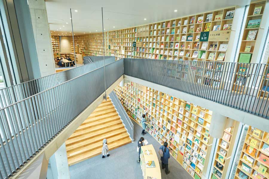 こども本の森 神戸