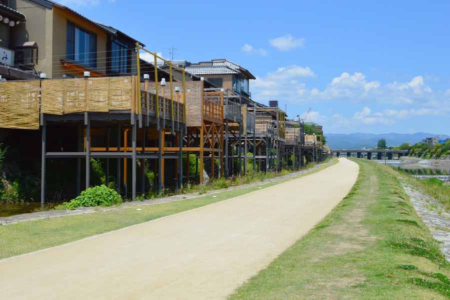 京都鴨川の川床