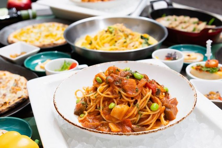 【2025年】梅田のランチ食べ放題12選《1,000円台から》学生さんもうれしい店