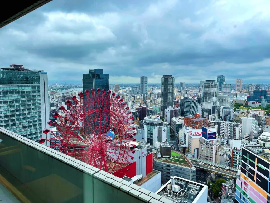 キーフェル阪急32番街店の眺望