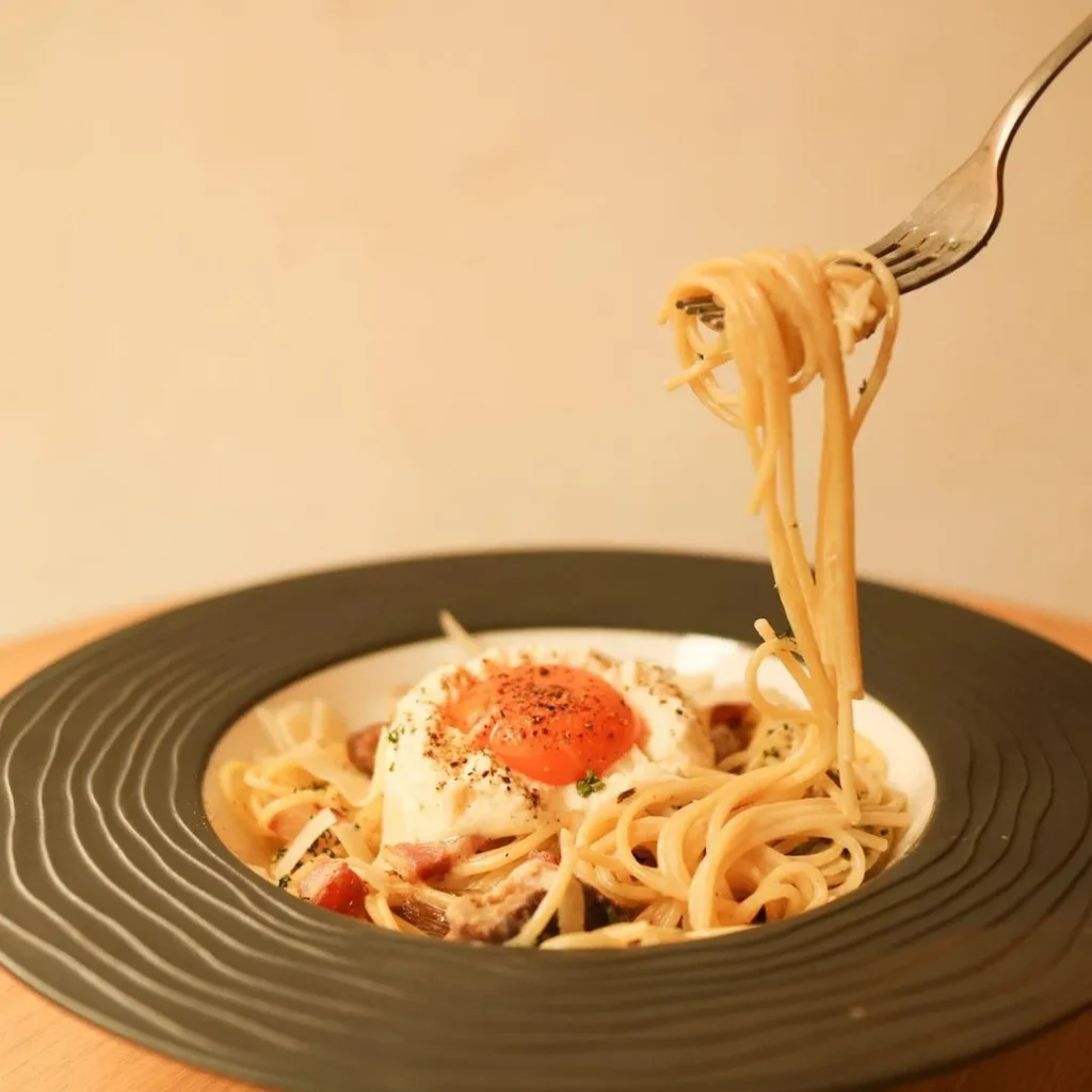 メゾンイチプリュスのカルボナーラランチ