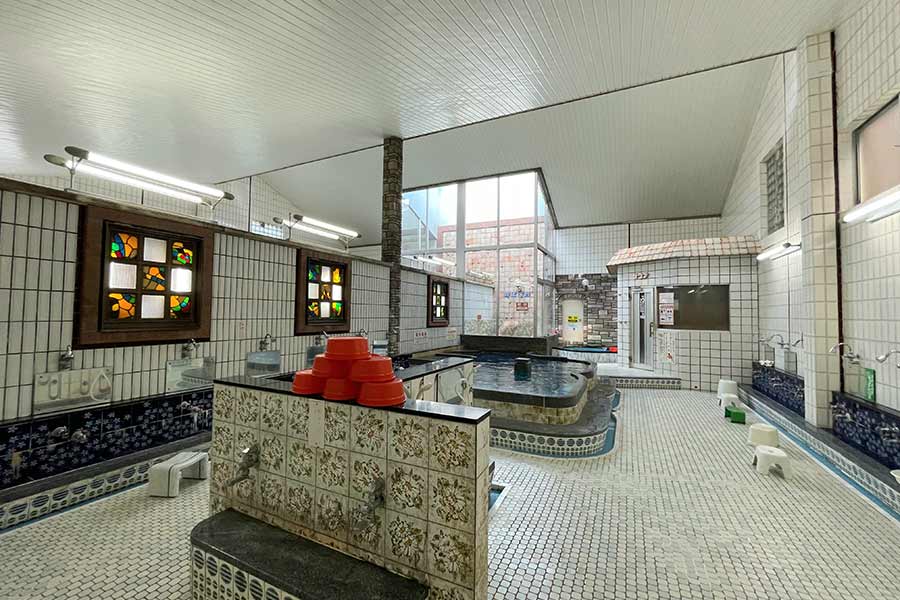 葉村温泉の浴室