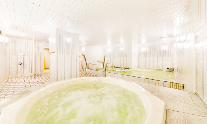 スパアンドエステテフ