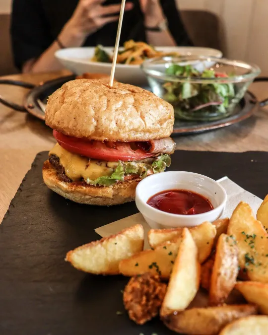 hajiのチーズバーガー