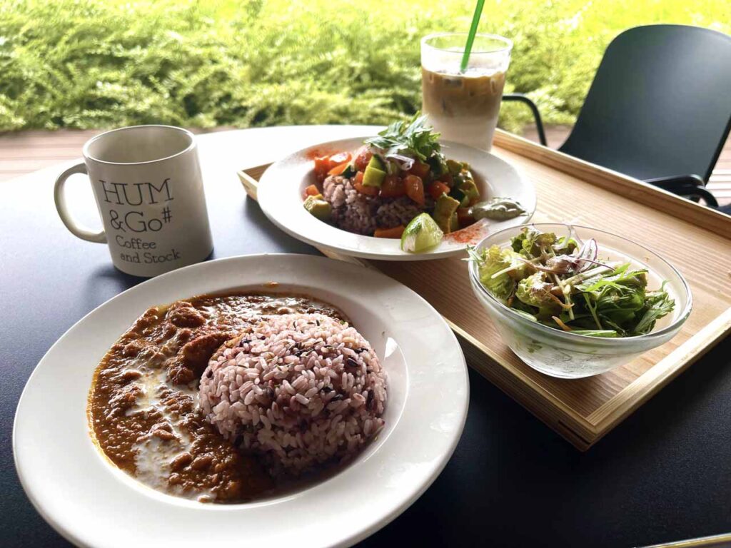 金沢県立図書館１階のハムアンドコーのランチ