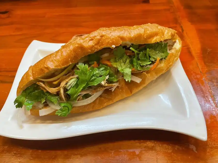 コムベトナムのバインミー