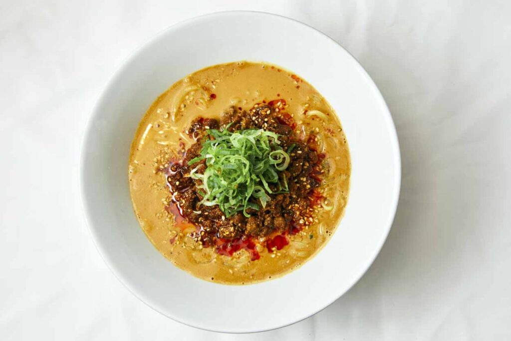 阪急三番街フードホールの神座青藍の担々麺