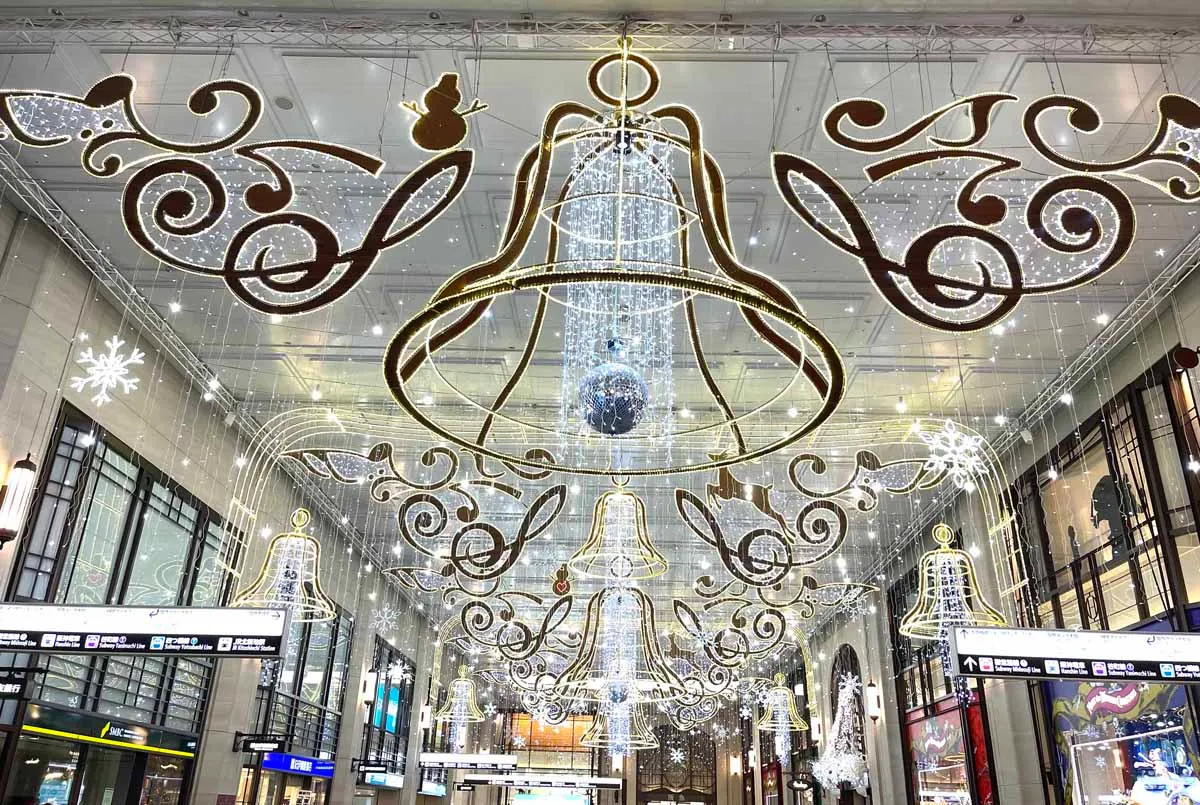 梅田のイルミネーションを撮ってギフトカードをもらおう！