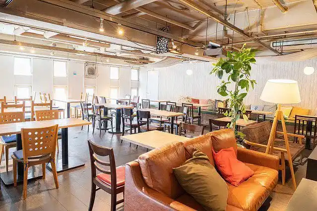 はなぞのカフェの内観