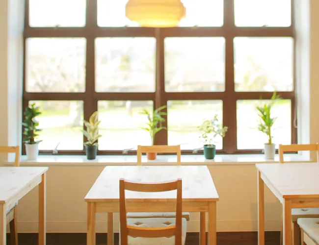 musubi cafe 嵐山店内観