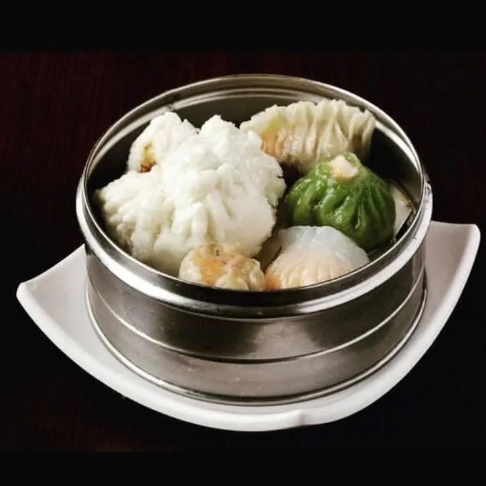 china modern liang you 点心５種盛り